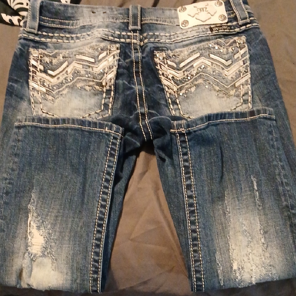 Miss Me Blue Distressed Cropped Jeans